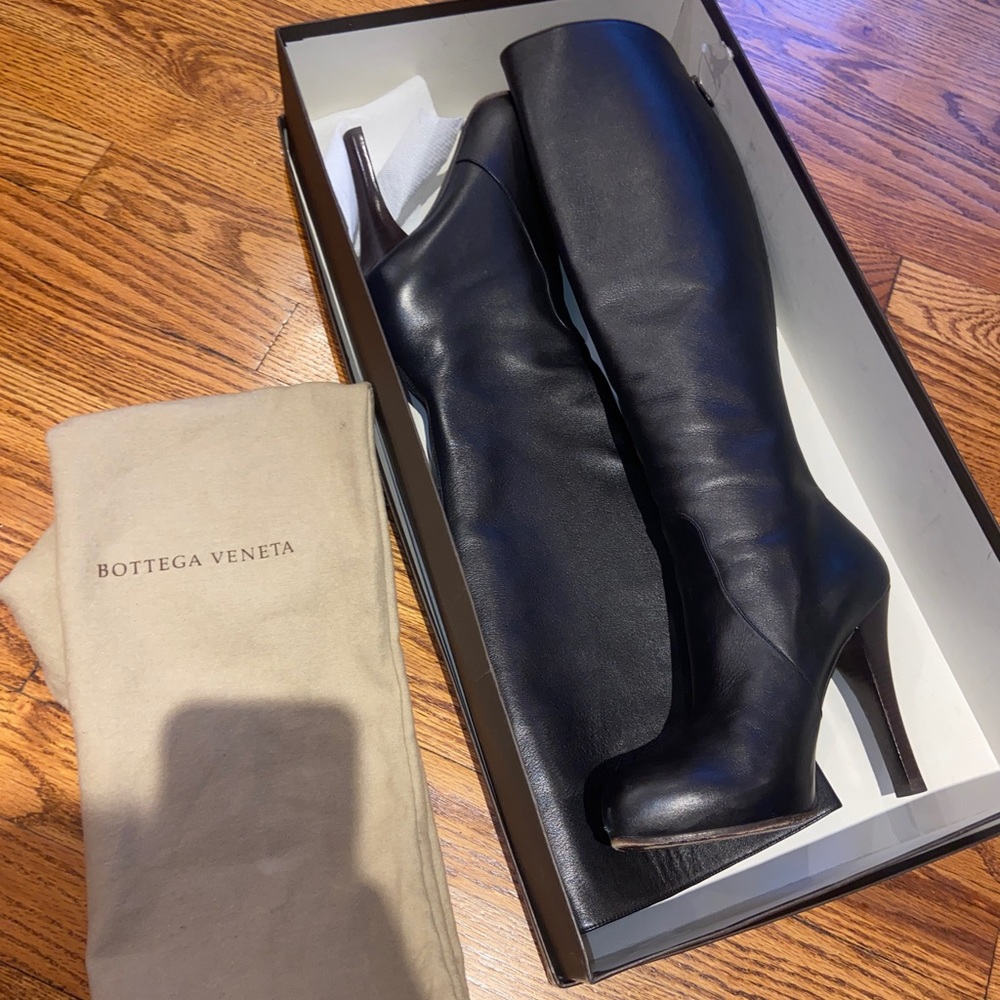 BOTTEGA VENETA leather going out boots/ heels